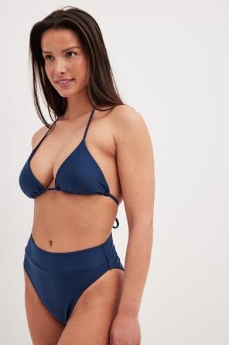 NA-KD Swimwear Bikinitruse med høyt liv - Blue