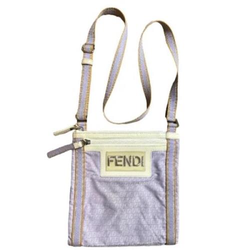 Pre-owned Lilla nylon Fendi crossbody veske