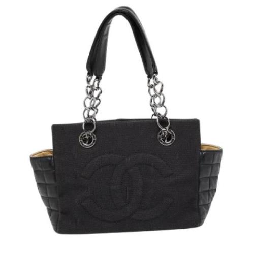 Pre-owned Svart lerret Chanel sjokoladebar