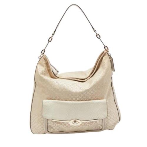 Pre-owned Beige Fabric Coach veske