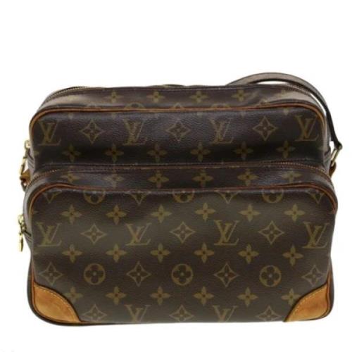 Pre-owned Brunt lerret Louis Vuitton Nilen