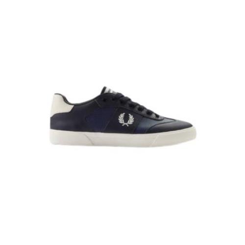 Elegante Skinn Sneakers