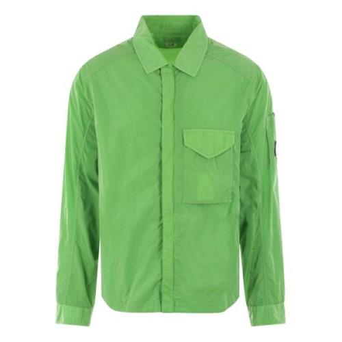 Grønn teknisk skjorte med gummilogo-patch