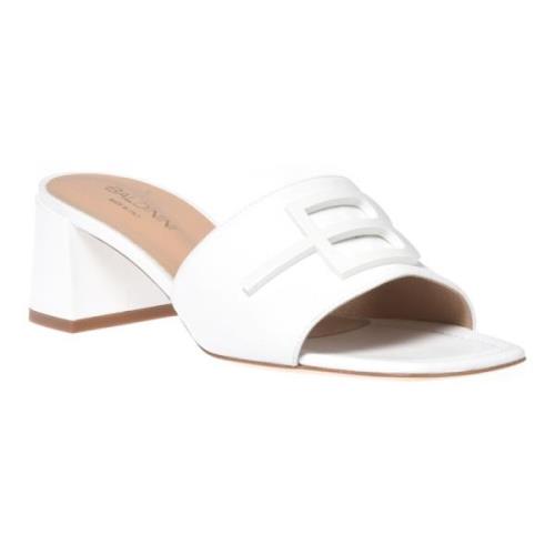 Slipper in white calfskin