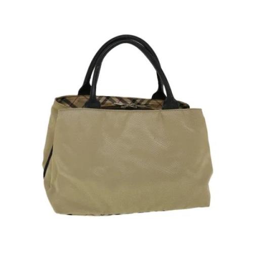 Pre-owned Nylon handbags