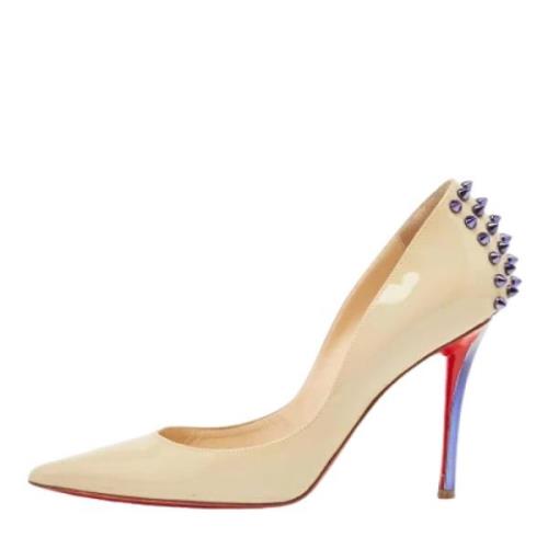 Pre-owned Beige skinn Christian Louboutin haeler