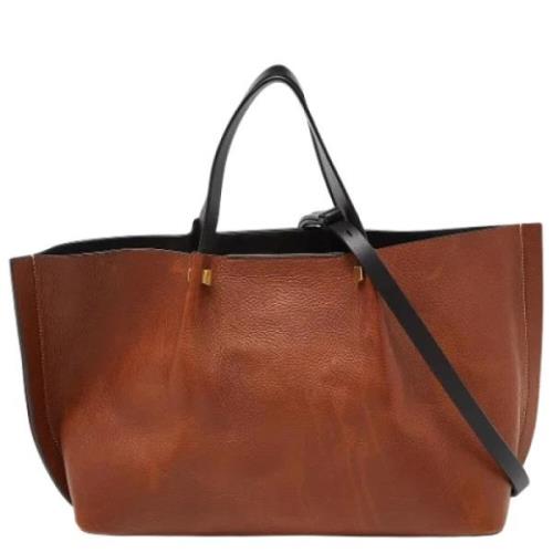 Pre-owned Leather totes