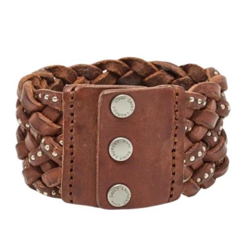 Pre-owned Leather bracelets