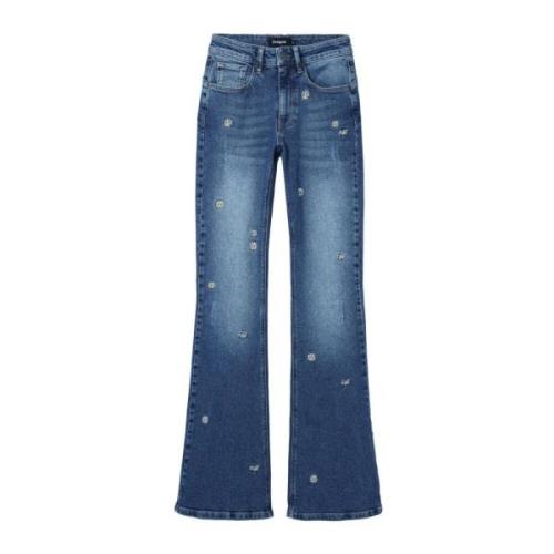 Blå Slitt Effekt Jeans