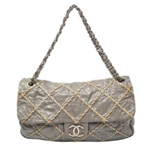 Pre-owned Leather chanel-bags