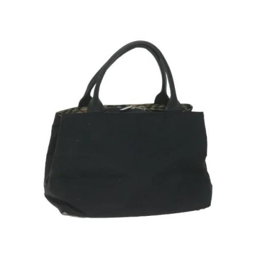 Pre-owned Nylon handbags