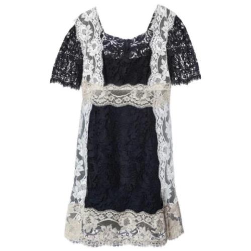 Pre-owned Lace dresses