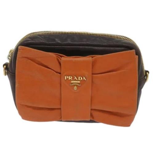 Pre-owned Leather shoulder-bags