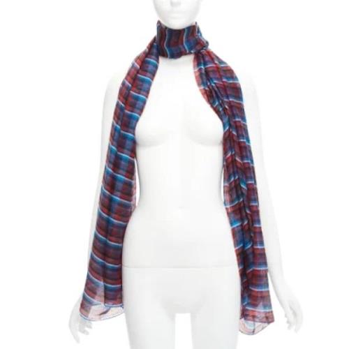 Pre-owned Cashmere scarves