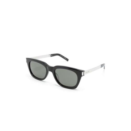 Black Sunglasses with Original Case