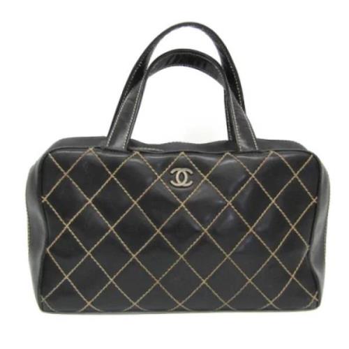 Pre-owned Leather handbags