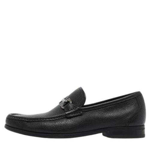 Pre-owned Leather flats