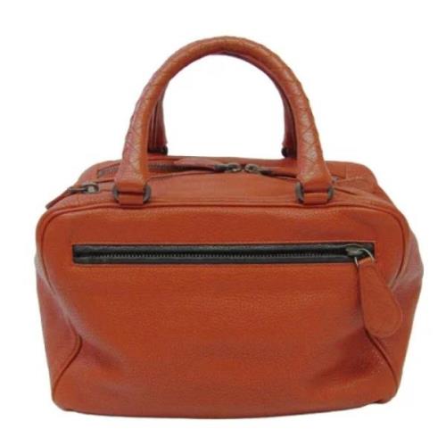 Pre-owned Leather handbags