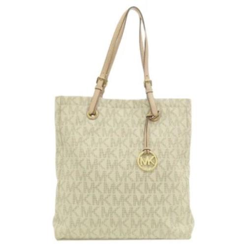 Pre-owned Fabric totes