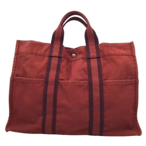 Pre-owned Fabric handbags