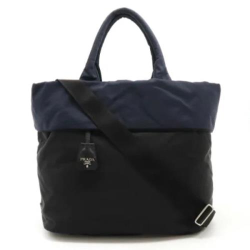 Pre-owned Nylon shoulder-bags