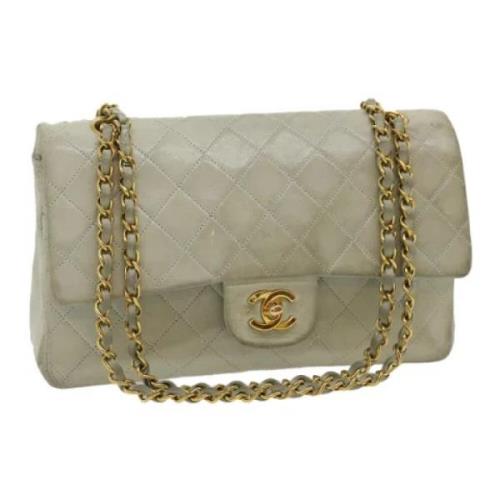 Pre-owned Leather chanel-bags