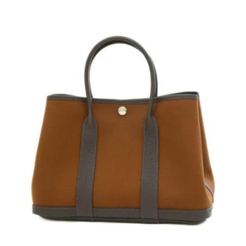 Pre-owned Leather handbags