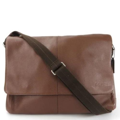 Pre-owned Leather shoulder-bags