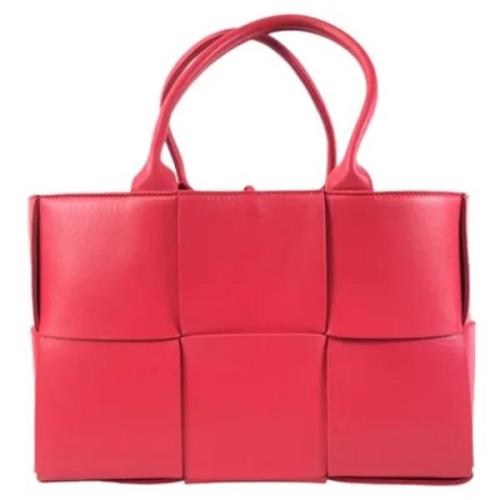 Pre-owned Leather totes