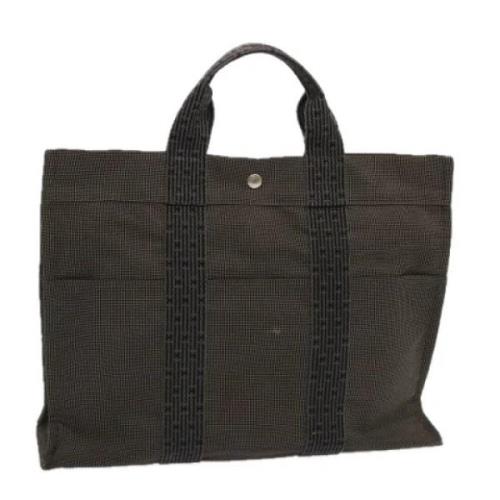 Pre-owned Canvas totes