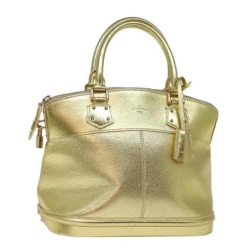 Pre-owned Leather handbags