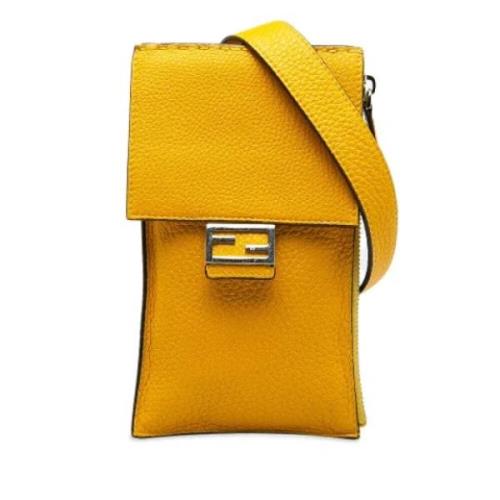 Pre-owned Leather fendi-bags