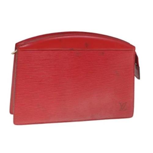 Pre-owned Leather clutches