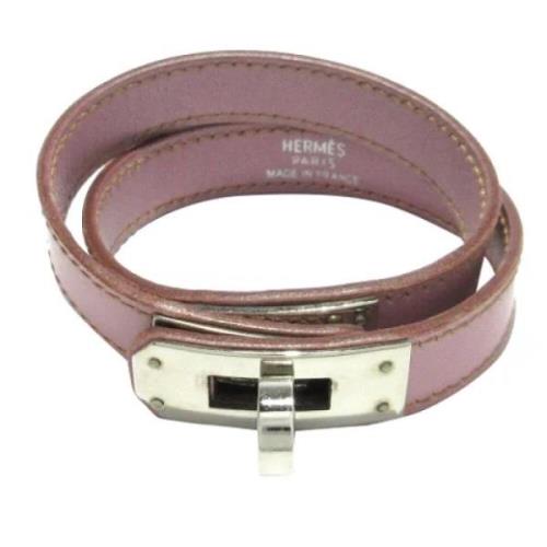 Pre-owned Leather bracelets