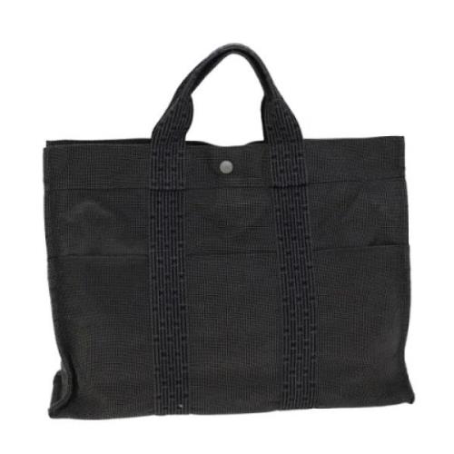 Pre-owned Canvas totes