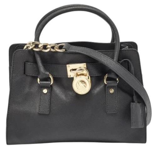 Pre-owned Leather handbags