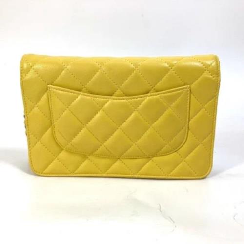 Pre-owned Leather chanel-bags