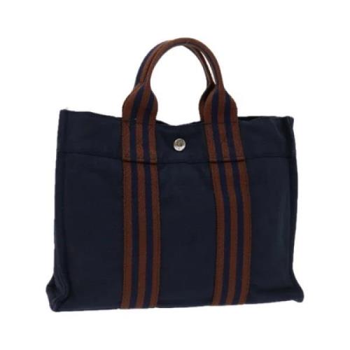 Pre-owned Canvas handbags