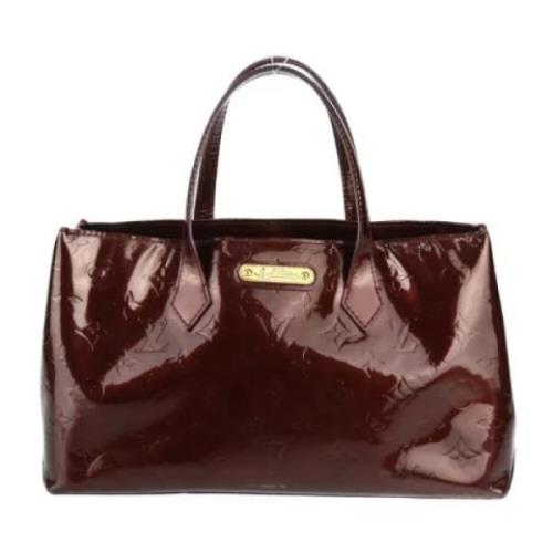 Pre-owned Fabric handbags