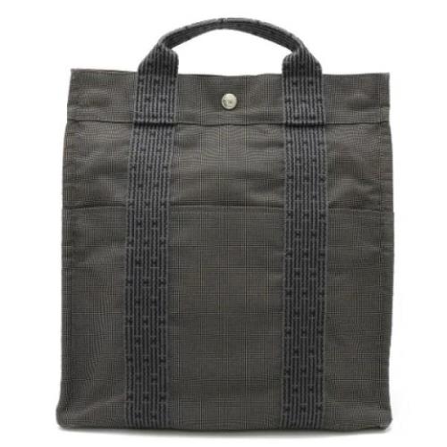 Pre-owned Canvas backpacks