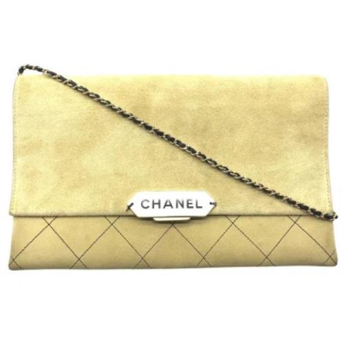 Pre-owned Suede chanel-bags