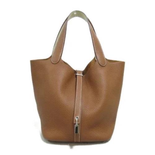 Pre-owned Leather handbags