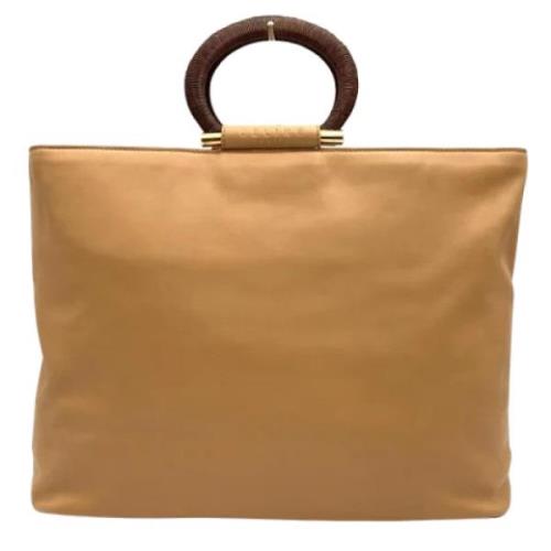 Pre-owned Leather totes