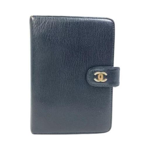 Pre-owned Leather wallets