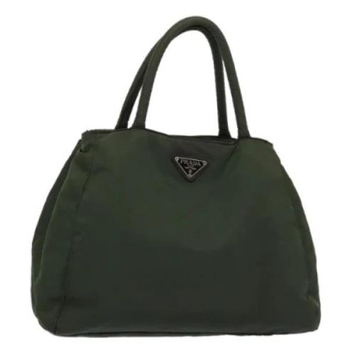 Pre-owned Nylon handbags