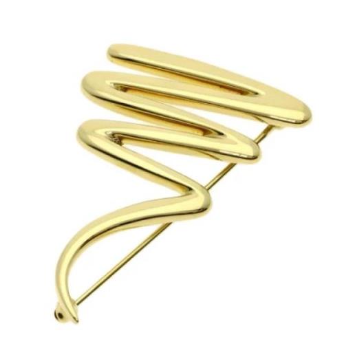 Pre-owned Yellow Gold brooches