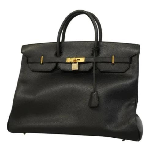 Pre-owned Leather handbags