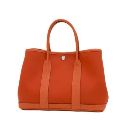 Pre-owned Leather handbags