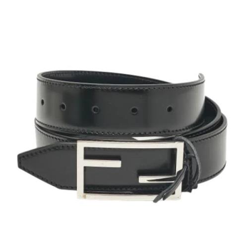 Pre-owned Leather belts