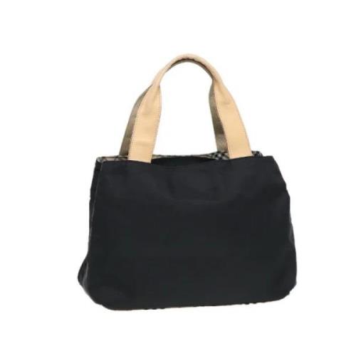 Pre-owned Nylon handbags